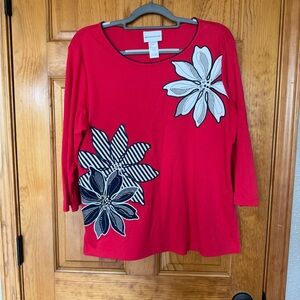 Alfred Dunner Red Top with Navy and White Floral Accents size Medium